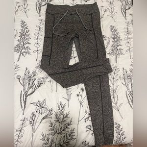 Celestial bodiez heather grey jogger leggings